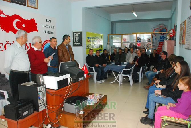 Eğitim-İş akhisar-egitim-is-beden-egitimi-dersi Temsilciliği; Beden Eğitim Derslerini Geri istiyoruz